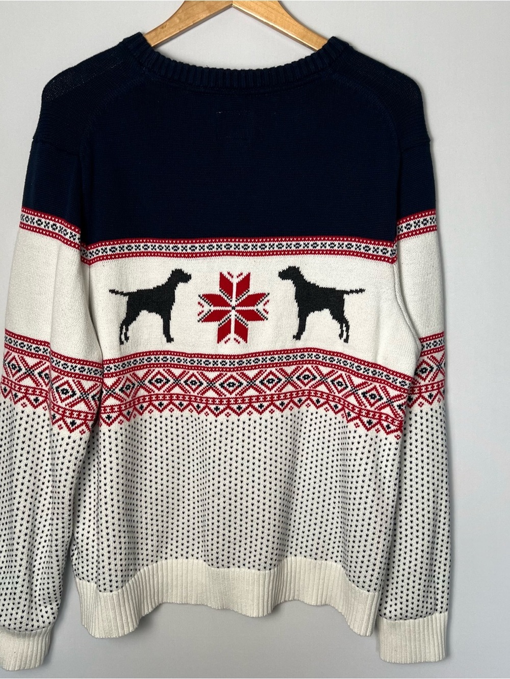 St. John’s Bay Men’s Fair Isle Crew Neck Sweater Dog Hunting Print Cottage XL - Picture 5 of 6